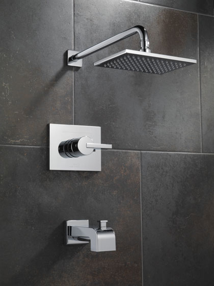Delta Vero Collection Chrome Tub and Shower Combination Faucet