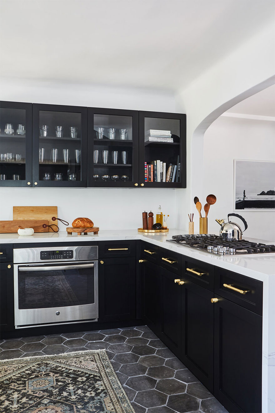 Modern Minimalist Kitchen with Gold Finishes