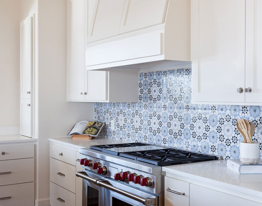 Blue and White Kitchen Tile Backsplash